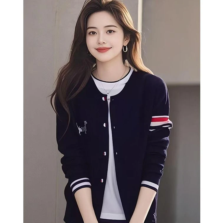 潮牌针织长袖短外套女2025春秋新款洋气休闲网红款加宽加大夹克衫