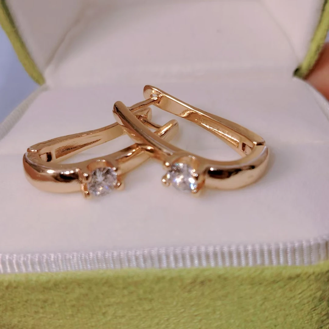 铜合金仿水晶耳饰 素款百搭简约精致白色水晶俄罗斯玫瑰金色耳环