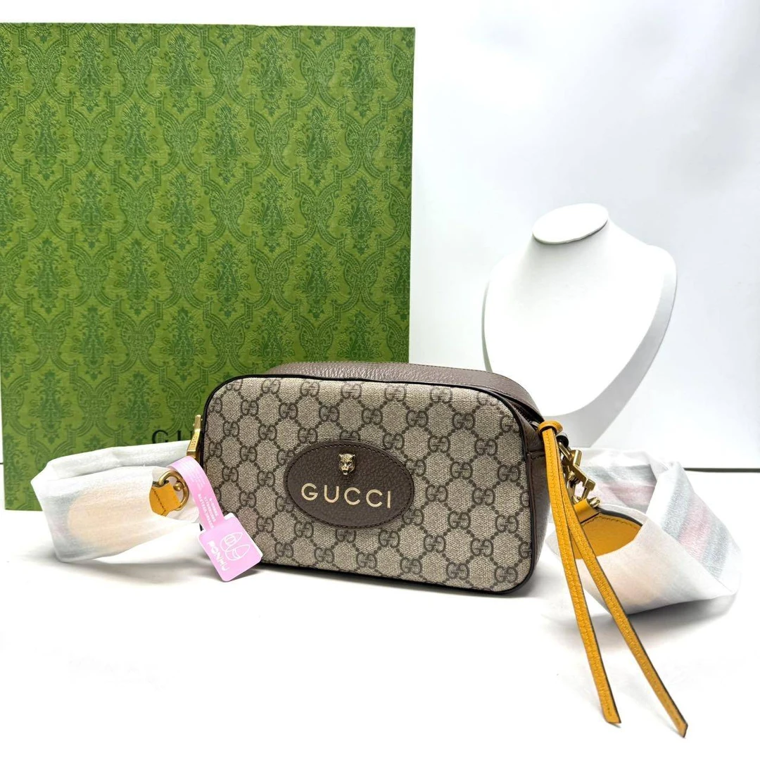 胖虎佳佳/古驰/95新/公价0/箱包/两用包/31B2502140118