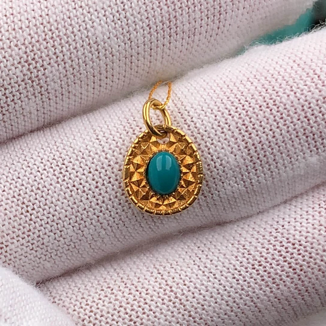 绿松石配饰18K金镶嵌