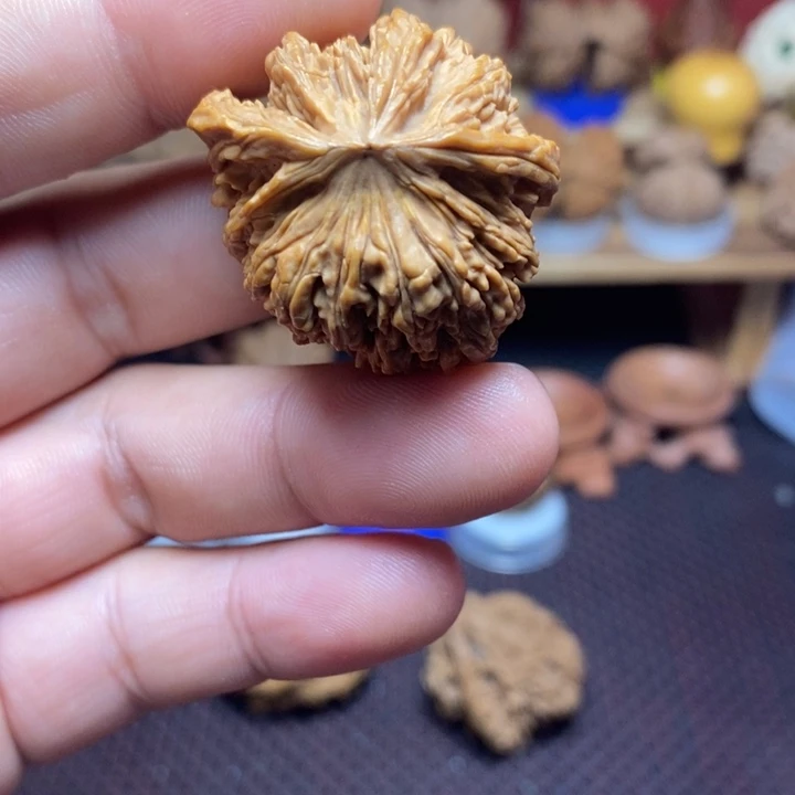 曼***莱文玩核桃把件文玩