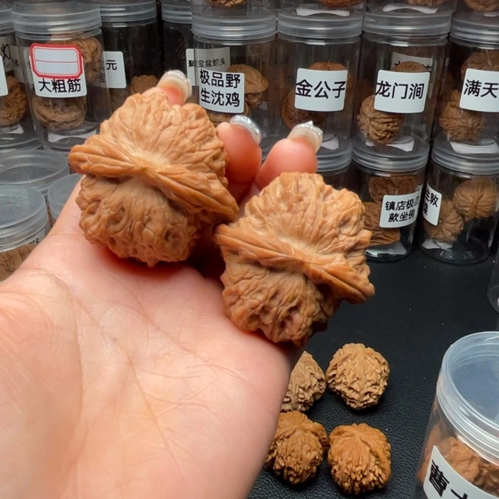 吊坠文玩核桃血麒麟42