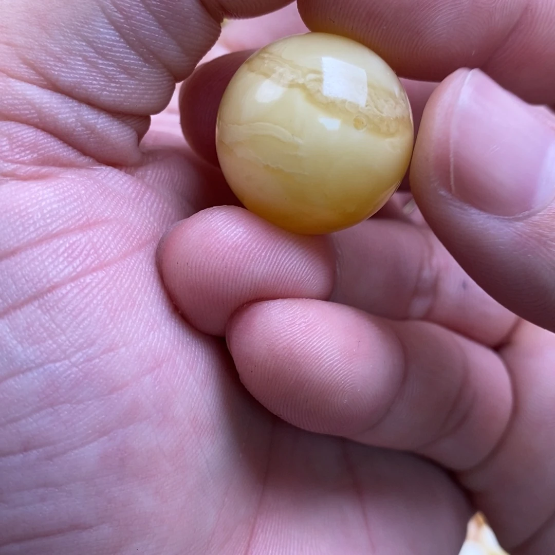 韩****蜜蜡未镶嵌裸石配饰