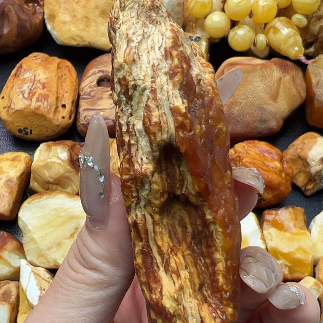 定制琥珀未镶嵌蜜蜡