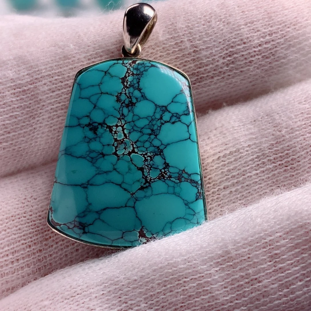 银S925镶嵌绿松石珠宝奇石