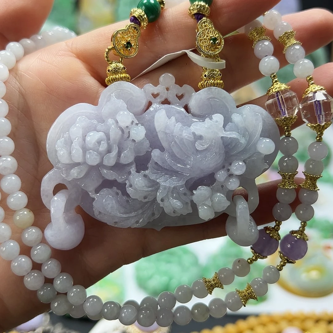 翡翠未镶嵌颈饰吊坠