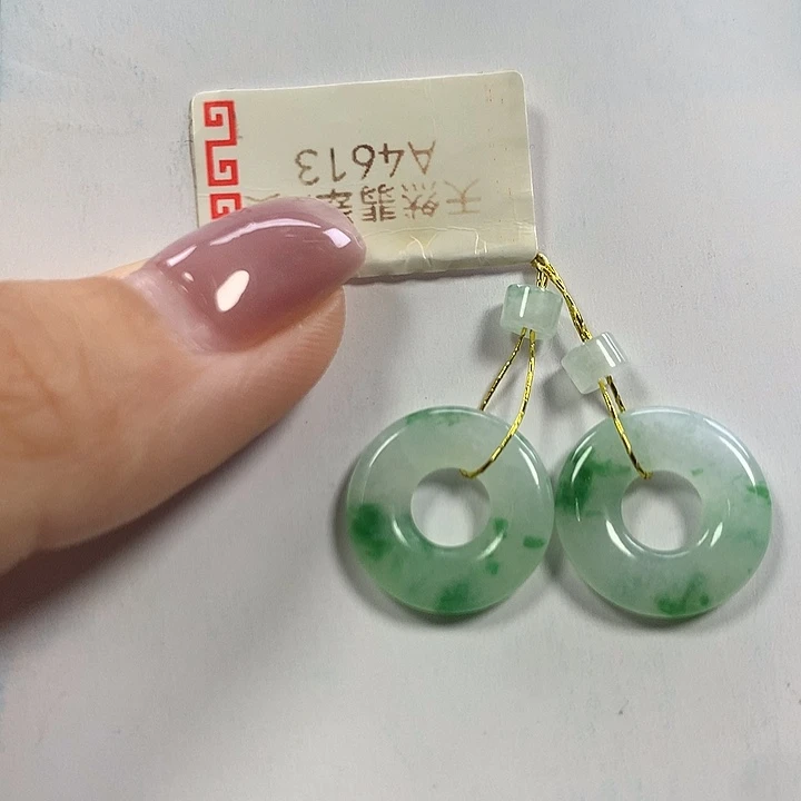翡翠未镶嵌耳饰甜甜圈