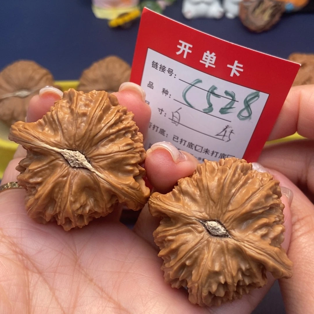 桃核吊坠文玩核桃