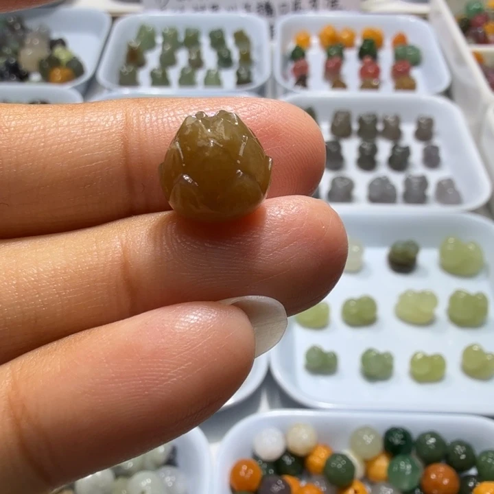 未镶嵌和田玉珠宝半成品