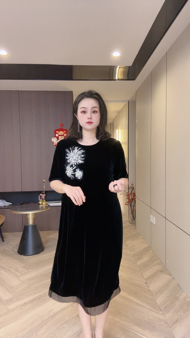 25064Q刺绣花网纱裙摆真丝丝绒女士桑蚕丝轻奢连衣裙m110