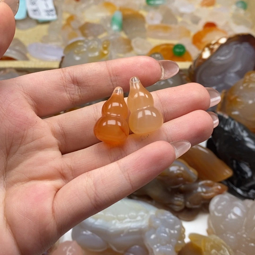 玛瑙/玉髓未镶嵌颈饰