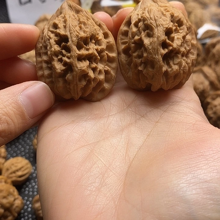 吊坠文玩核桃大沽石37