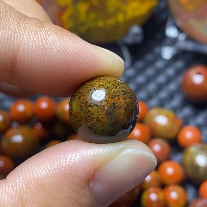 玛瑙/玉髓颈饰未镶嵌梓*