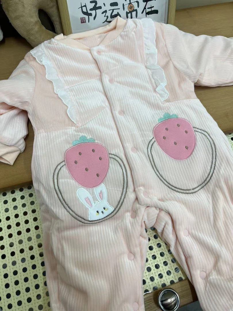 婴儿夹棉连体衣（爬服）