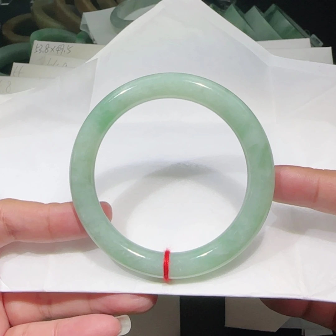 【闪购商品】未镶嵌手镯翡翠