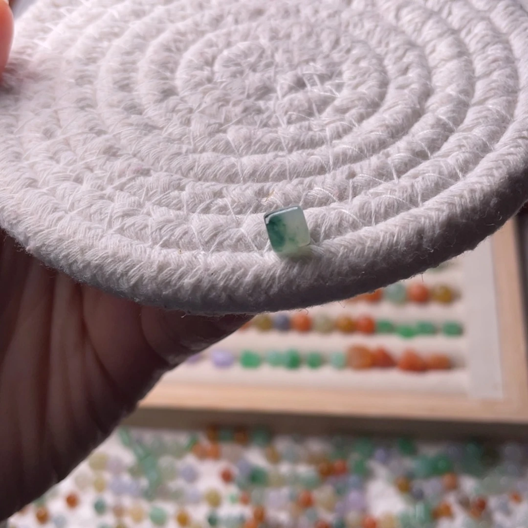 未镶嵌手链翡翠卡6冰绿飘花桶