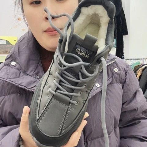 淡***暮男士42码休闲皮毛一体靴42