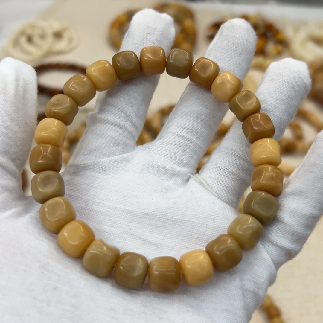 菩提根/象牙果吊坠11干磨树王驼骨087