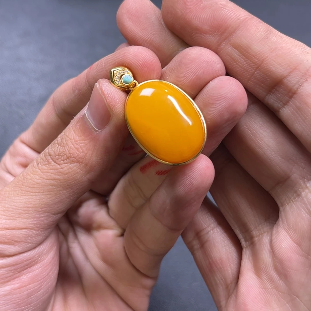 蜜蜡颈饰银S925镶嵌多样性老黄蜡鸽子蛋蜜蜡货头