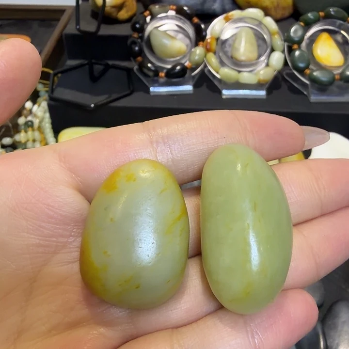 一***一和田玉（糖玉）未镶嵌挂件