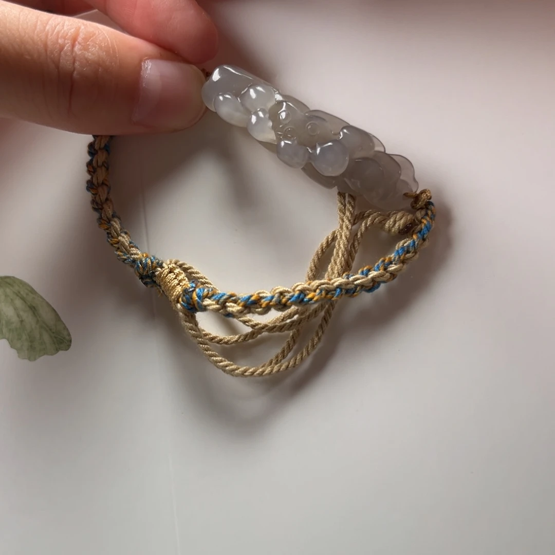 未镶嵌手绳和田玉烟紫莲花130