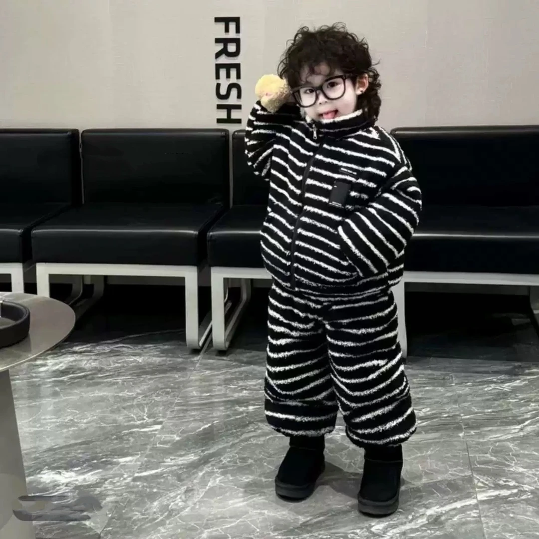 2698冬款流行休闲时尚男女童加厚家居服