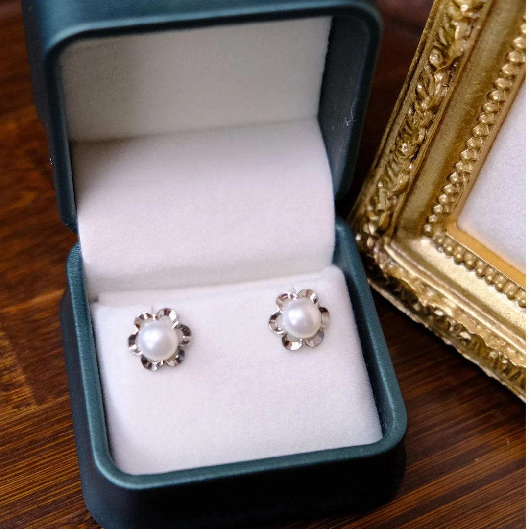 「天使之翼」复古天然淡水珍珠耳钉女简约百搭经典气质