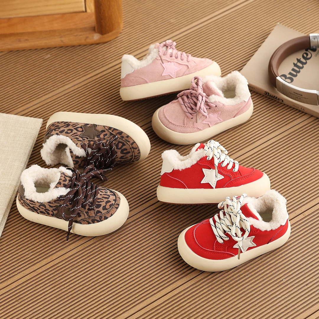 儿童冬季新款韩版红色加绒二棉休闲羊羔毛帮面魔术贴闭合圆头平底