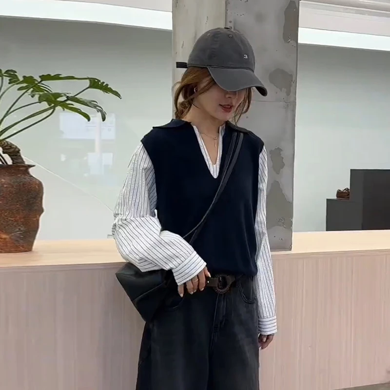 韩系早秋新款穿搭氛围感假两件衬衫拼接针织衫女长袖条纹V领上衣
