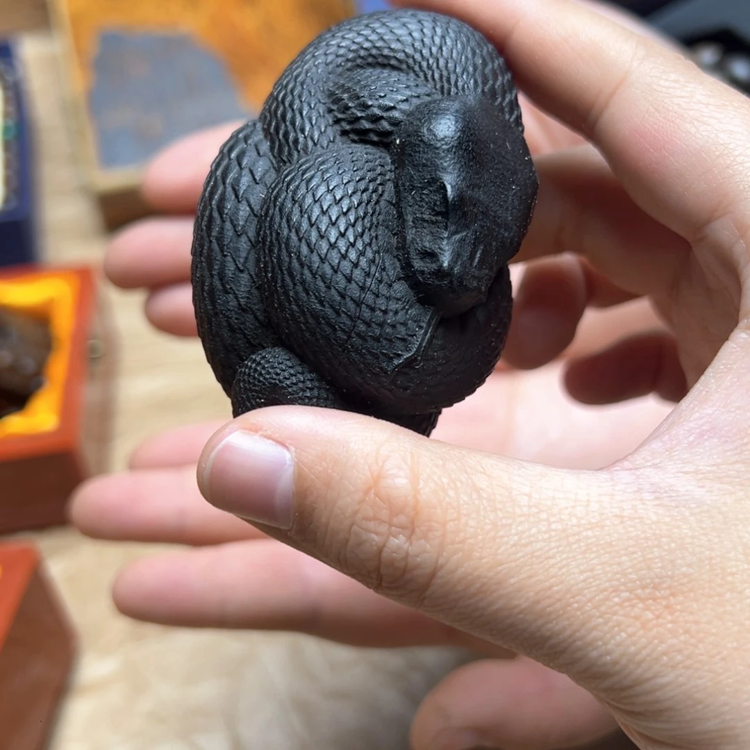 大叶紫檀（黑酸枝木类）