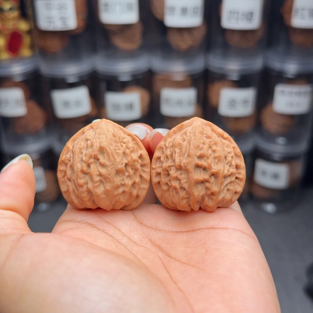 把件文玩核桃金牛