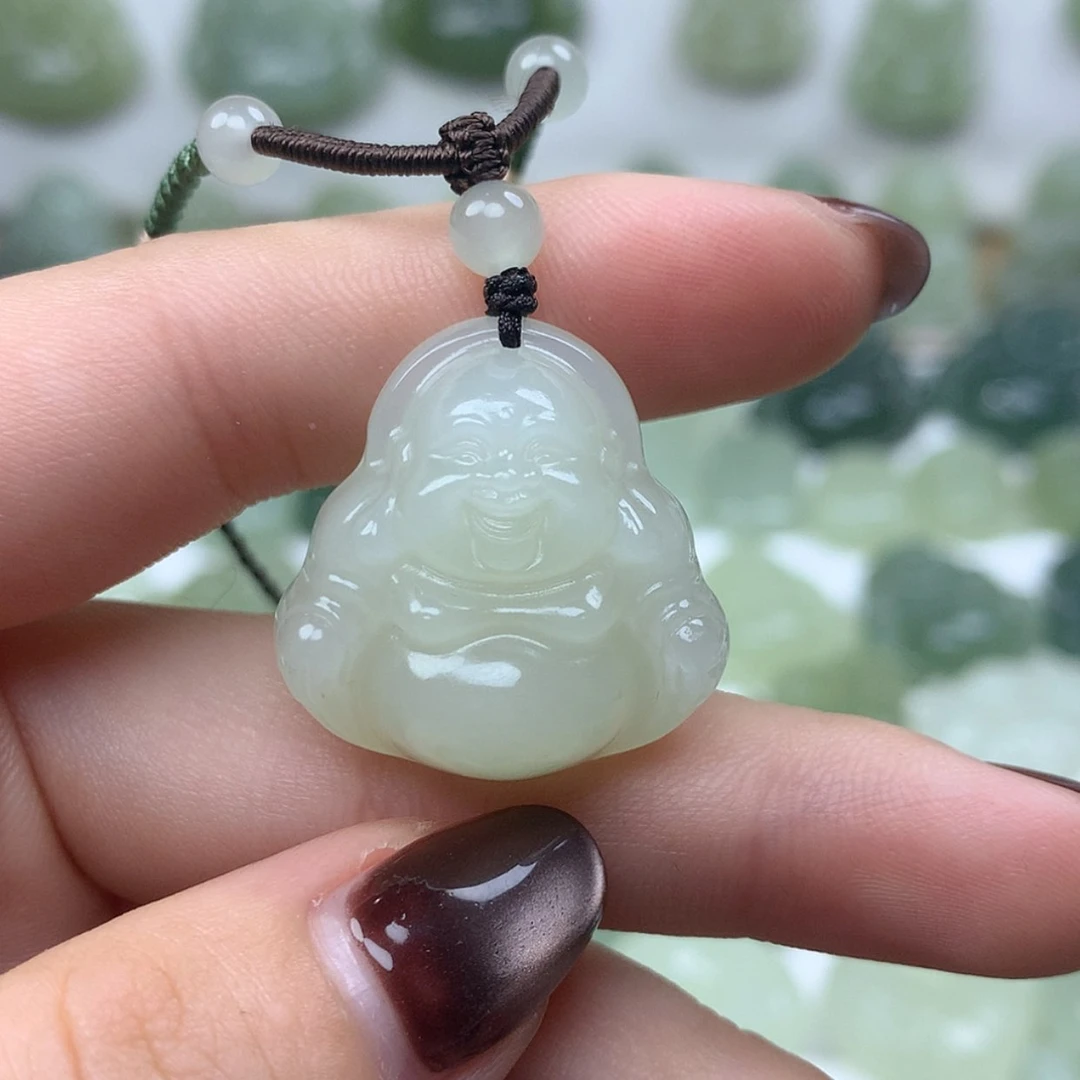 【闪购商品】颈饰未镶嵌和田玉嫣**笑