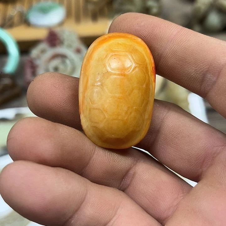 和田玉（糖玉）未镶嵌挂件