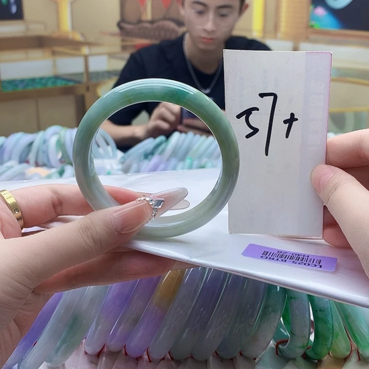 未镶嵌手镯翡翠nn