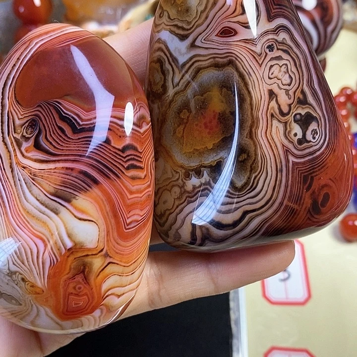 卫***玛瑙/玉髓未镶嵌珠宝半成品