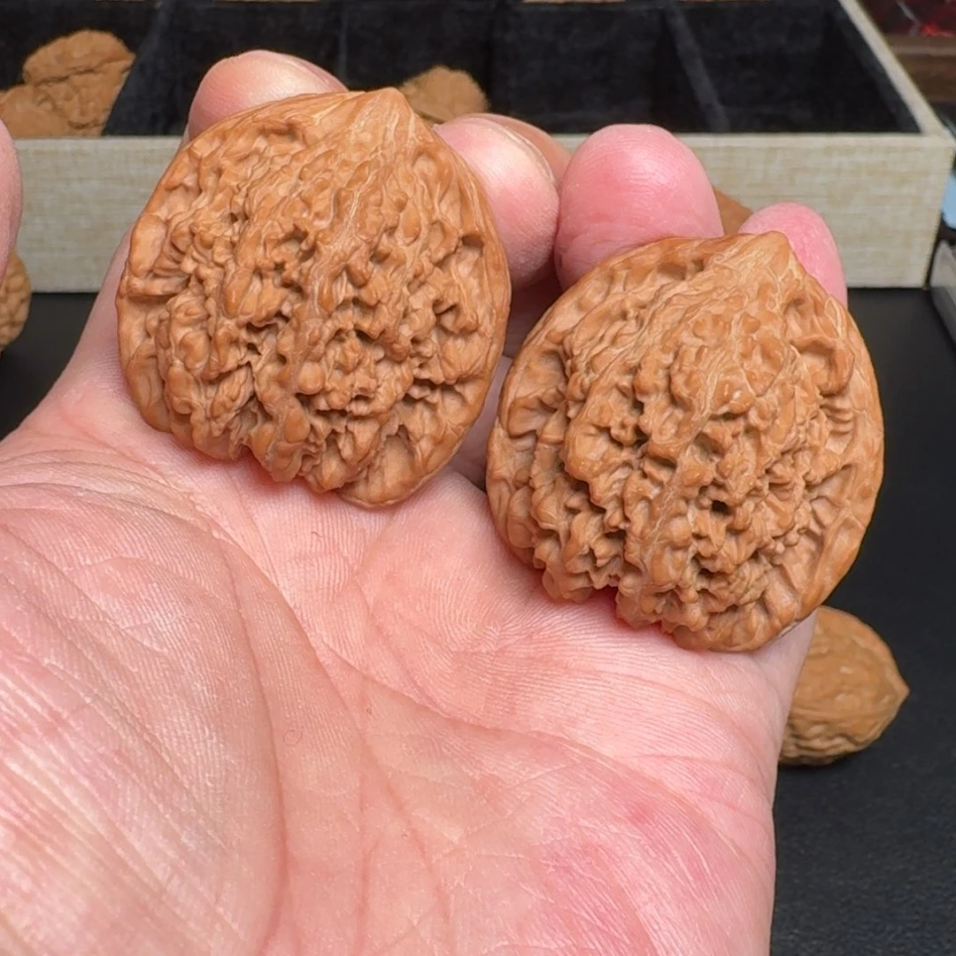 把件文玩核桃全品原装无药 满天星 尺寸38