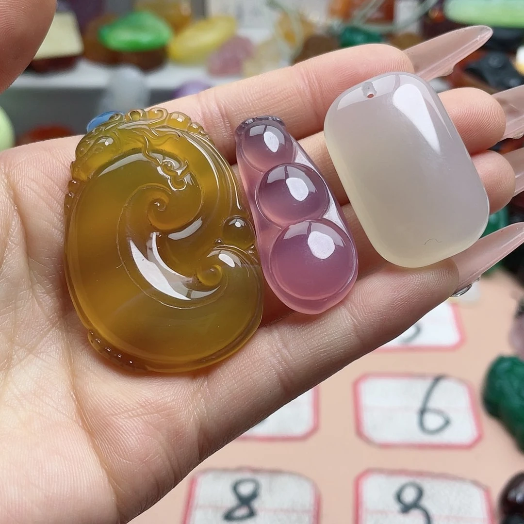 玛瑙/玉髓颈饰合金空**也