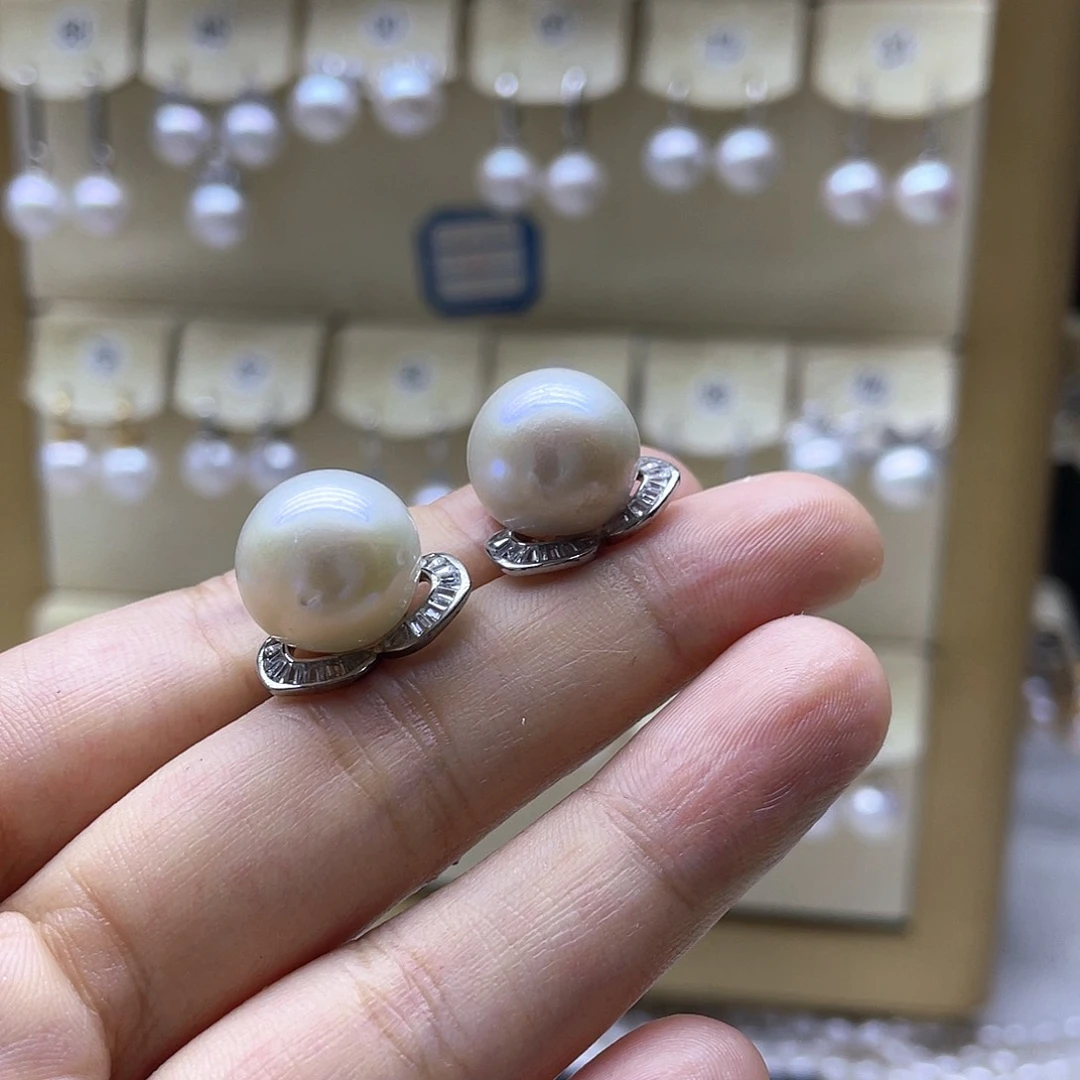 银S925镶嵌淡水珍珠耳饰