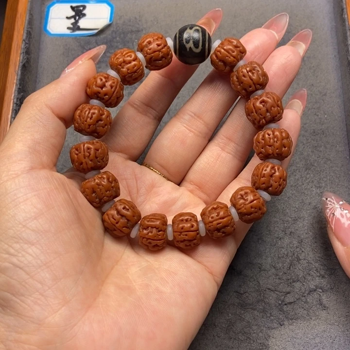 金刚菩提吊坠菩提