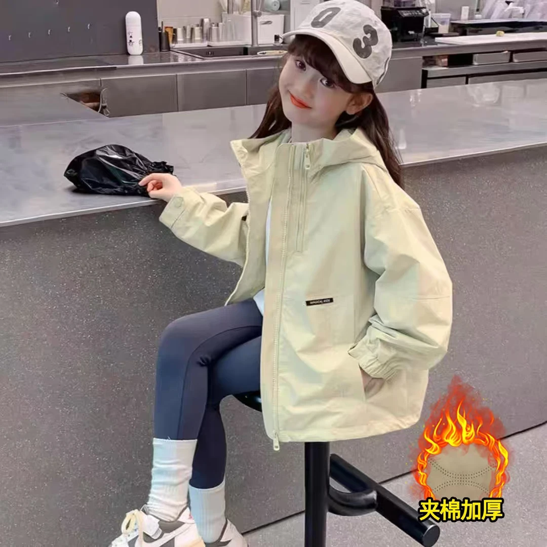 【现货】女童装秋冬款外套2025新款中大童冲锋衣冬季夹棉加厚棉衣