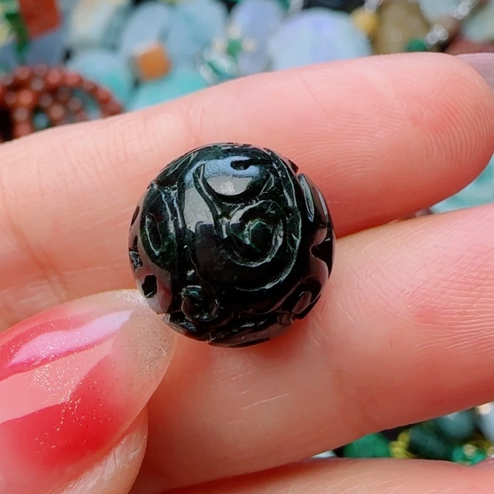 翡翠颈饰未镶嵌丙*天然A货