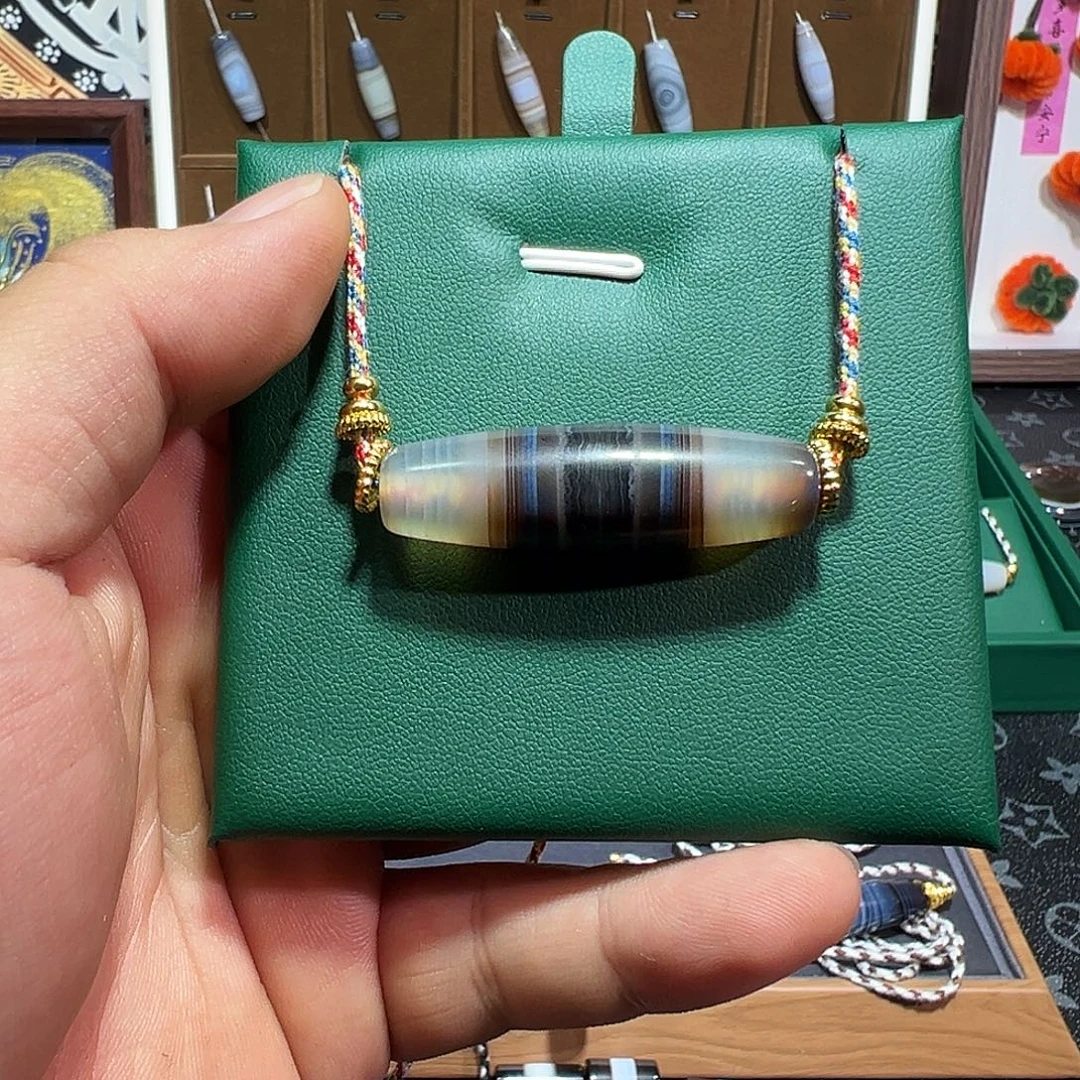 段***玛瑙/玉髓未镶嵌颈饰