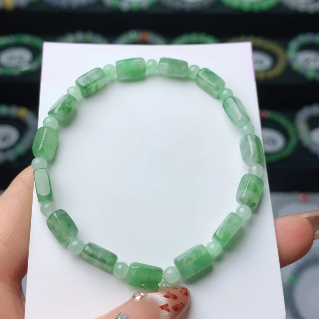 翡翠未镶嵌手链翡翠