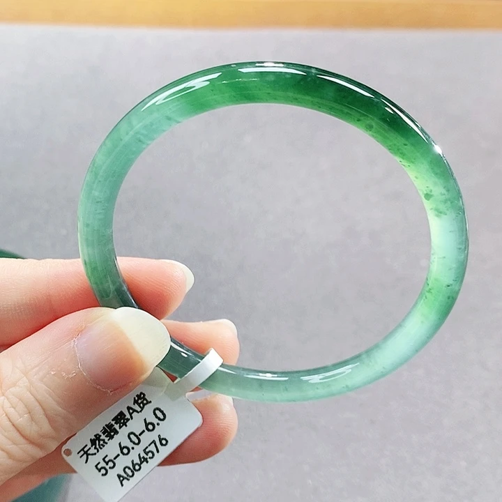 【闪购商品】未镶嵌手镯翡翠