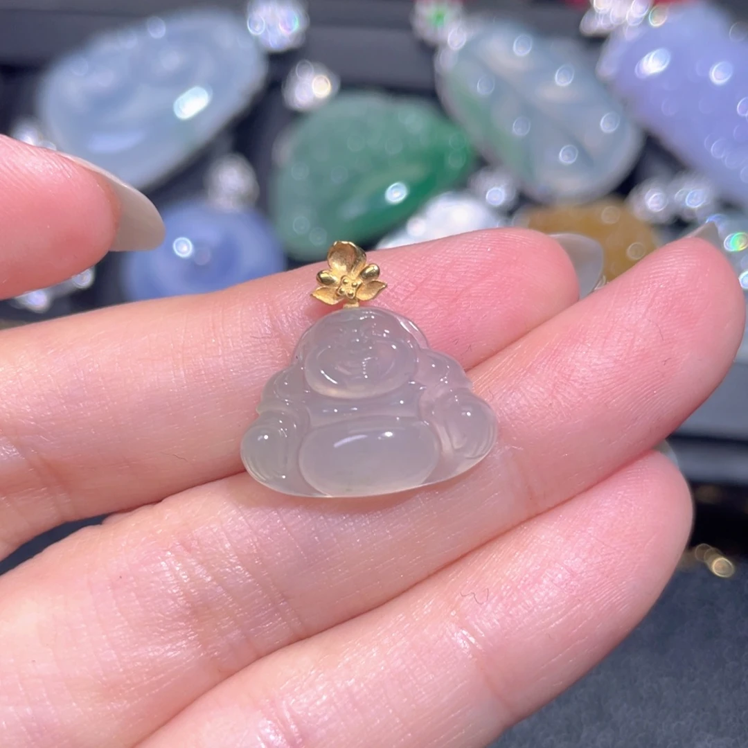 颈饰18K金镶嵌翡翠翡翠