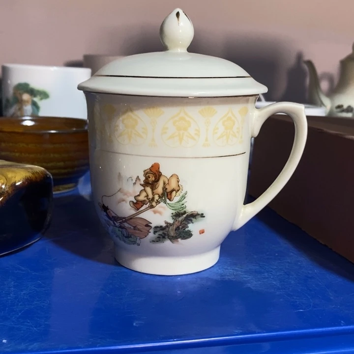 瓷片春蕾象牙瓷三打盖杯