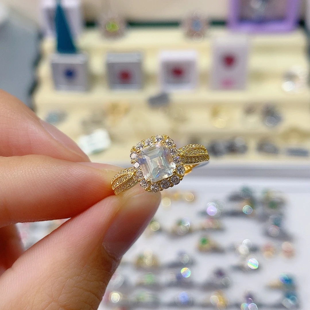 银S925镶嵌月光石戒指戒指