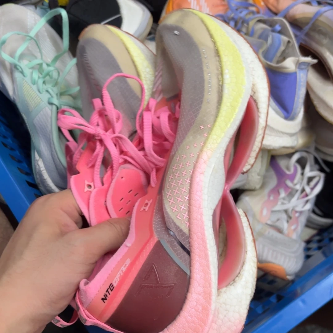 莫代尔纤维战损鞋子