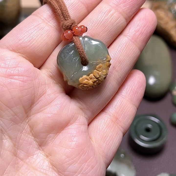 岫岩河磨玉（透闪石质玉）手绳未镶嵌