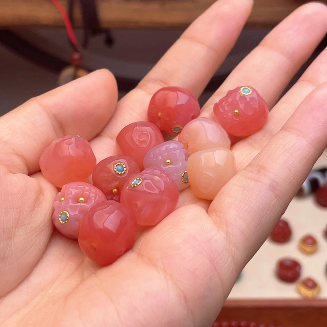 玛瑙/玉髓颈饰合金冬****?